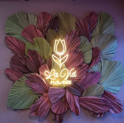 La Vid Flowers